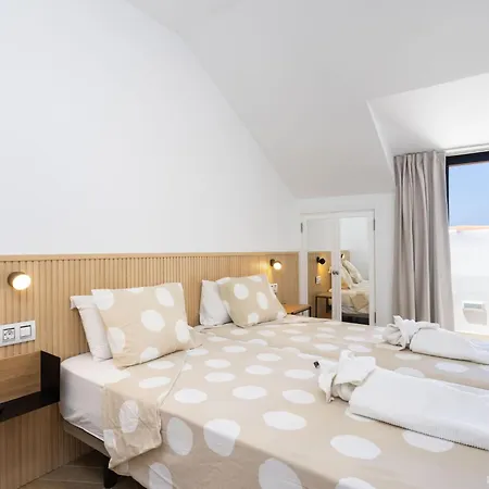 Playa Vistas 2 By Interhome * Лос Кристианос